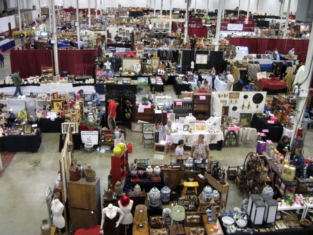 Miami Beach Antique show exhibitors